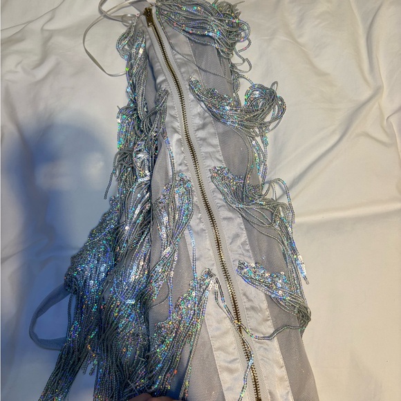 Amazing Lace Shimmering Silver Dress - Picture 7 of 9